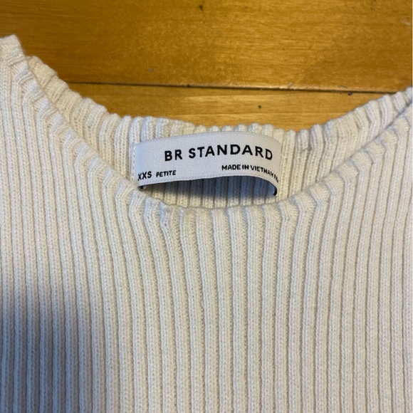 BR Standard White Ribbed Sweater Tank Top - Picture 3 of 8